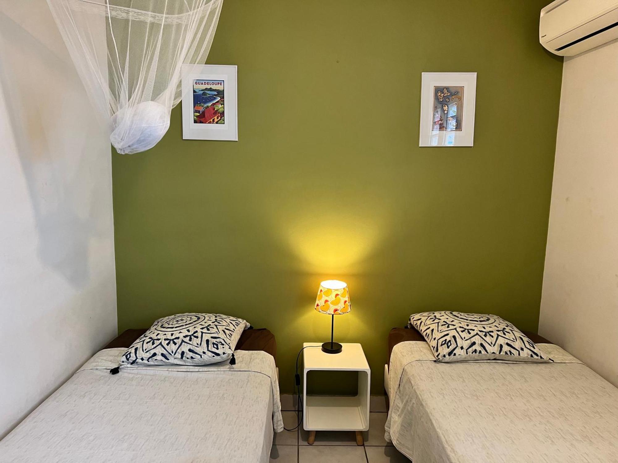 Baz Creole Villa Deshaies Luaran gambar