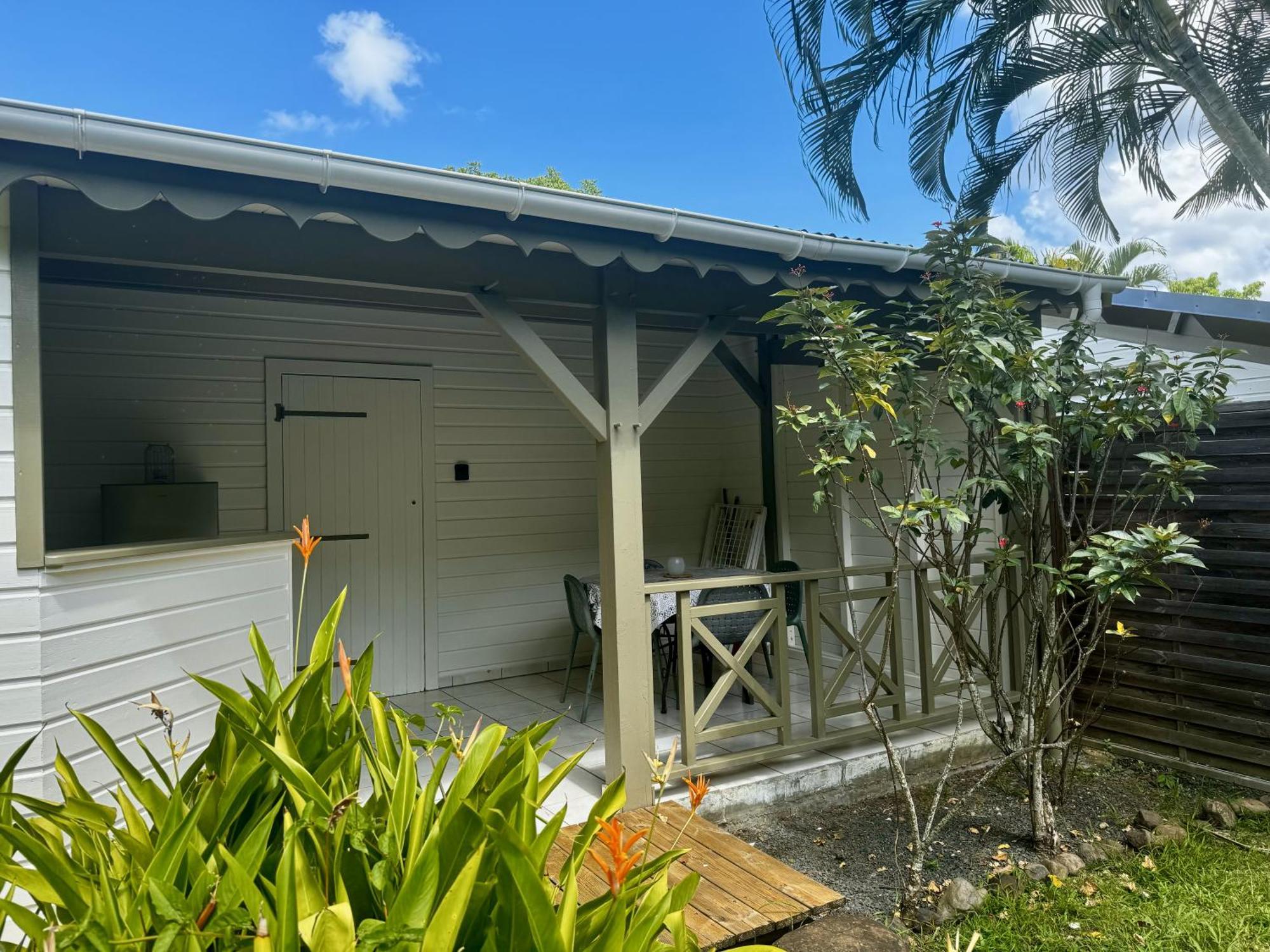 Baz Creole Villa Deshaies Luaran gambar